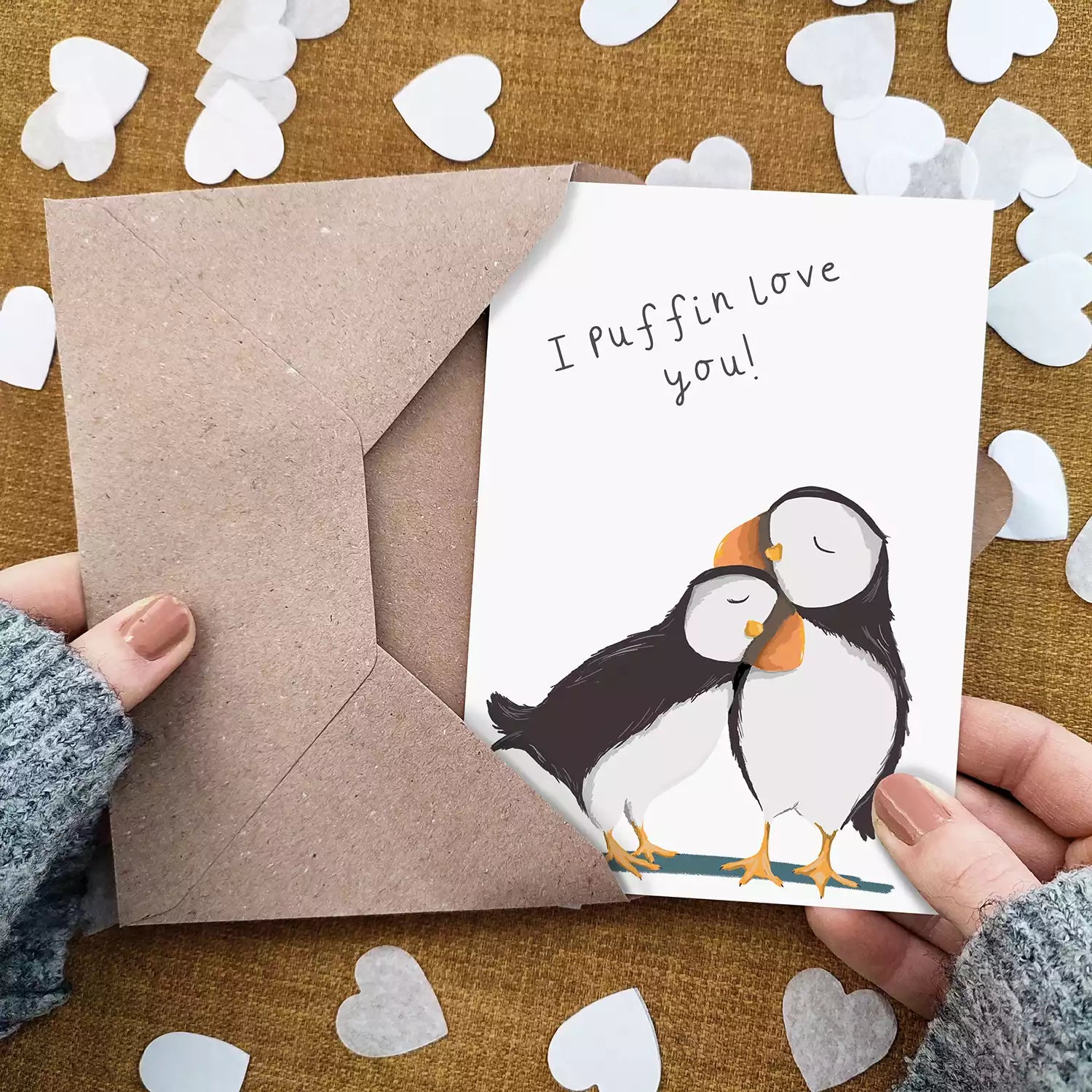 puffin couple card with text 'i puffin love you'